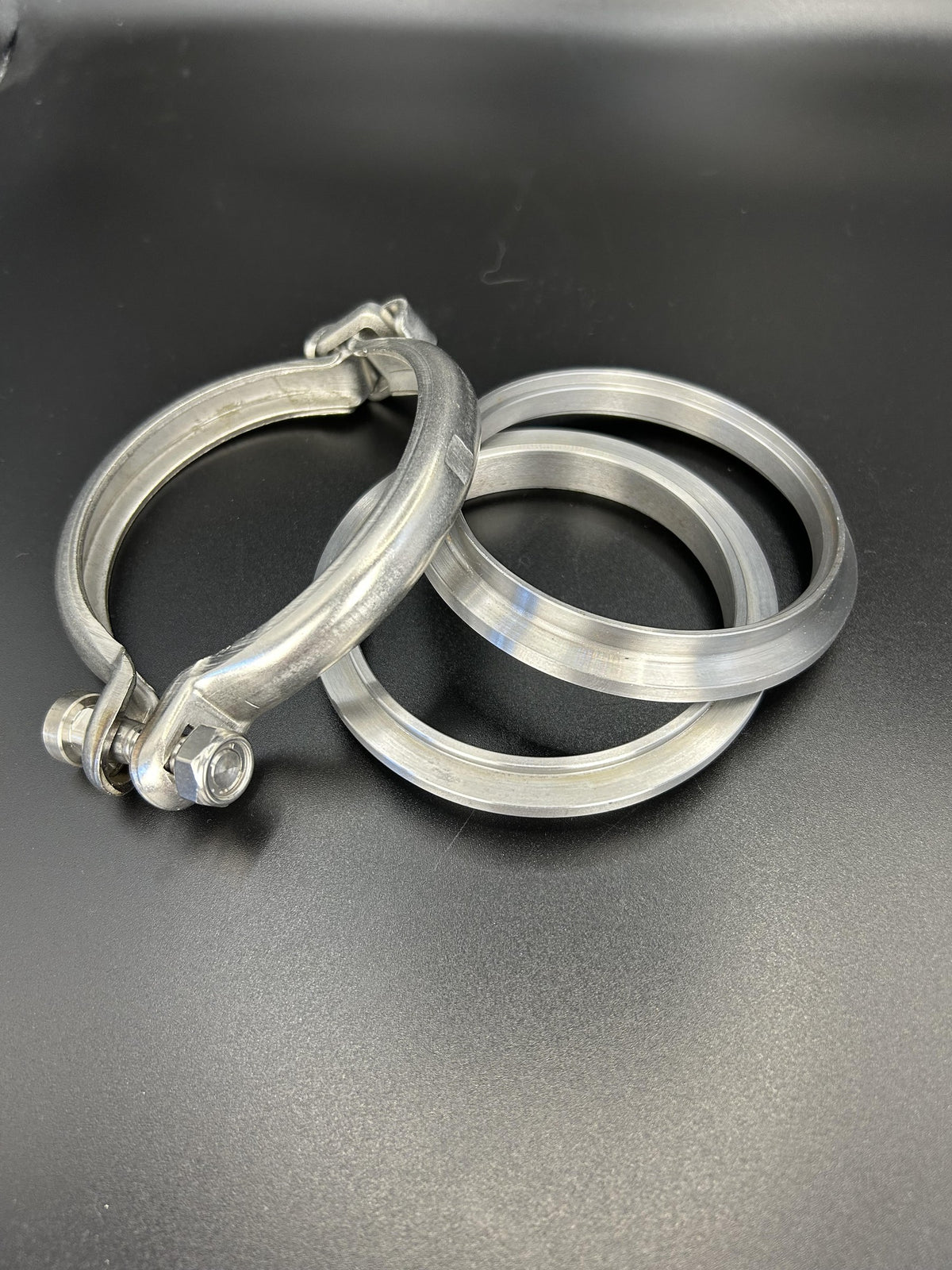 76mm V-band kit with mild steel flanges and split stainless steel clamp